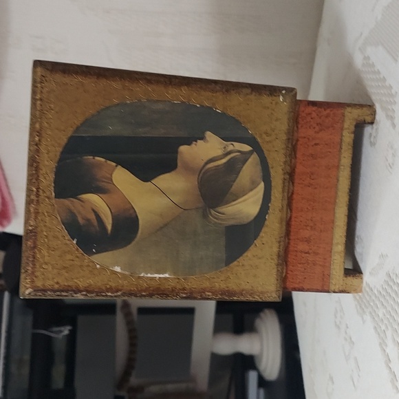 Botticelli Noble Woman Lady Vintage trinket Jewelry Wooden box - Picture 16 of 16